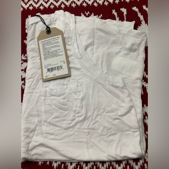 PRANA
WOMEN'S FOUNDATION SCOOP NECK TANK - Picture 4 of 6